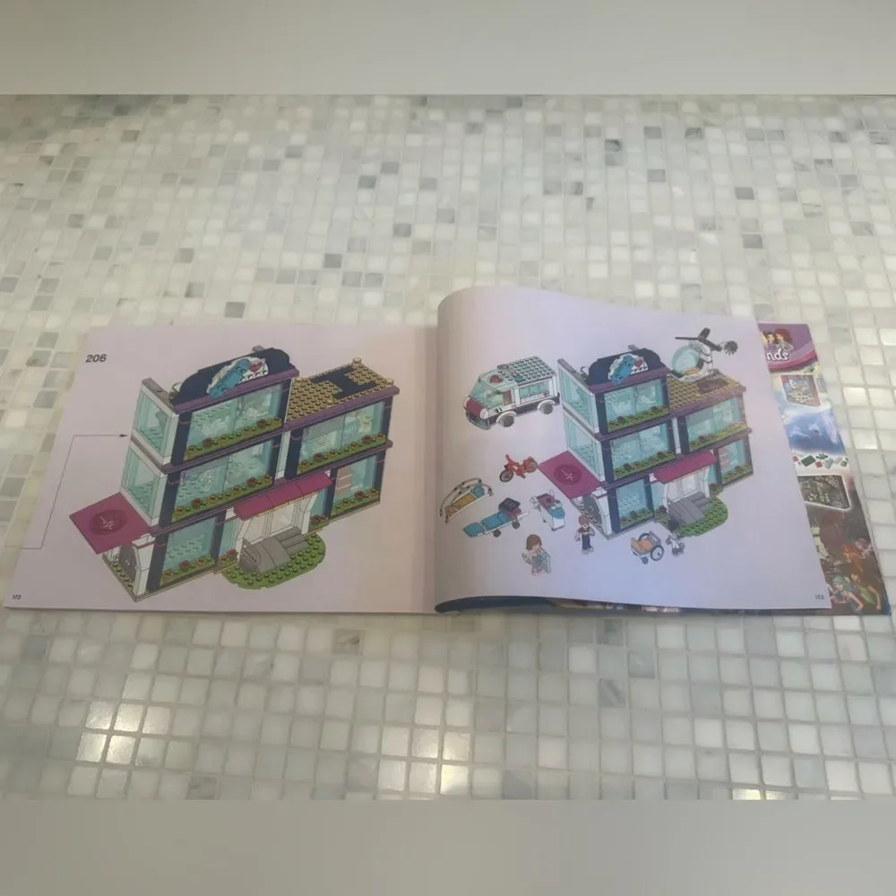 Lego Friends Instruction Manuals Lot - Picture 14 of 14